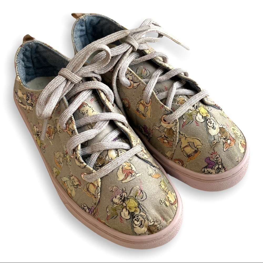 Toms Limited Edition Disney Seven Dwarfs Lenny Lace Up low top Kids Sneakers